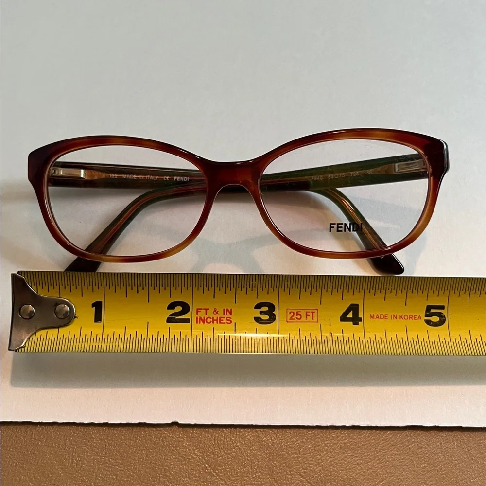 FENDI NWOT Career Preppy Women's Tortoise Logo Temple 53x15x135 Eyeglass Frame